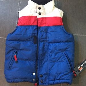 NWT Gap down vest